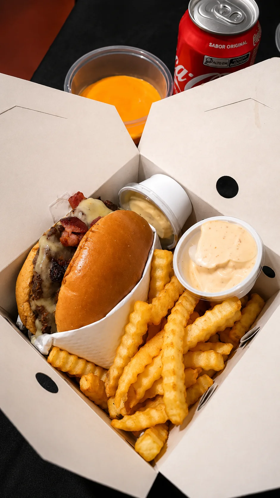 Pedido da Breddy's preparado para delivery